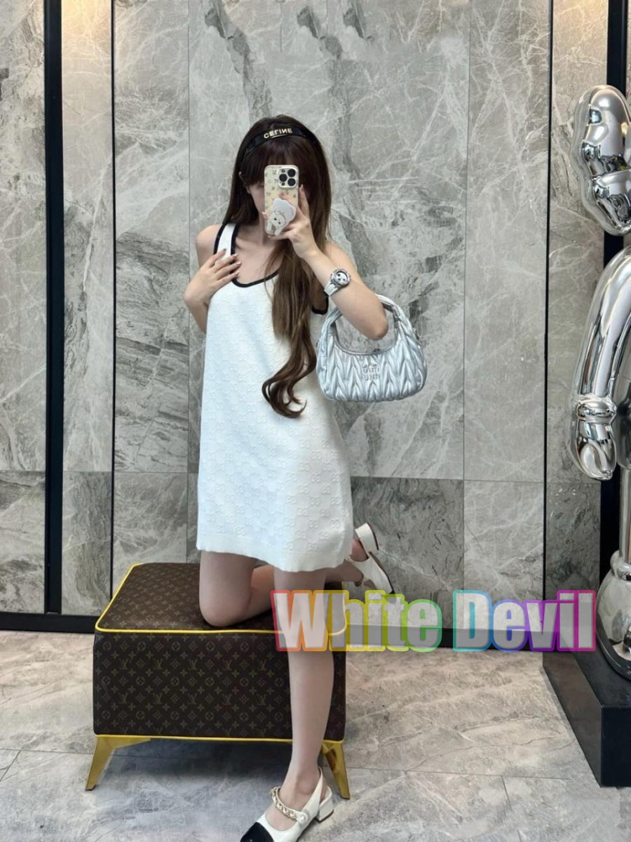 하얀악마 구찌 원피스 (2).jpg
