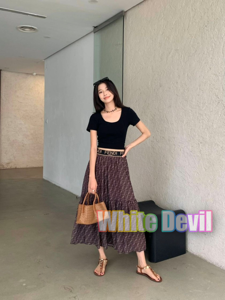 하얀악마 펜디 치마 (1).jpg