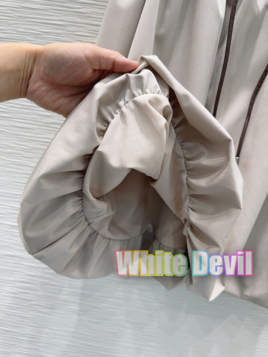 하얀악마 로에베 원피스 (7).jpg