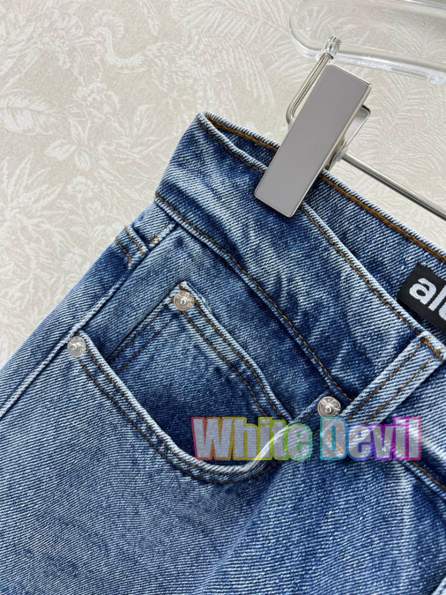 하얀악마 알렉산더왕 청바지 (6).jpg