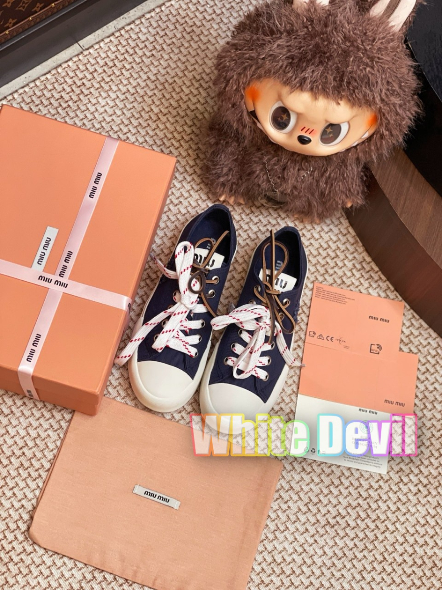 하얀악마 미우 스니커즈 (8).jpg