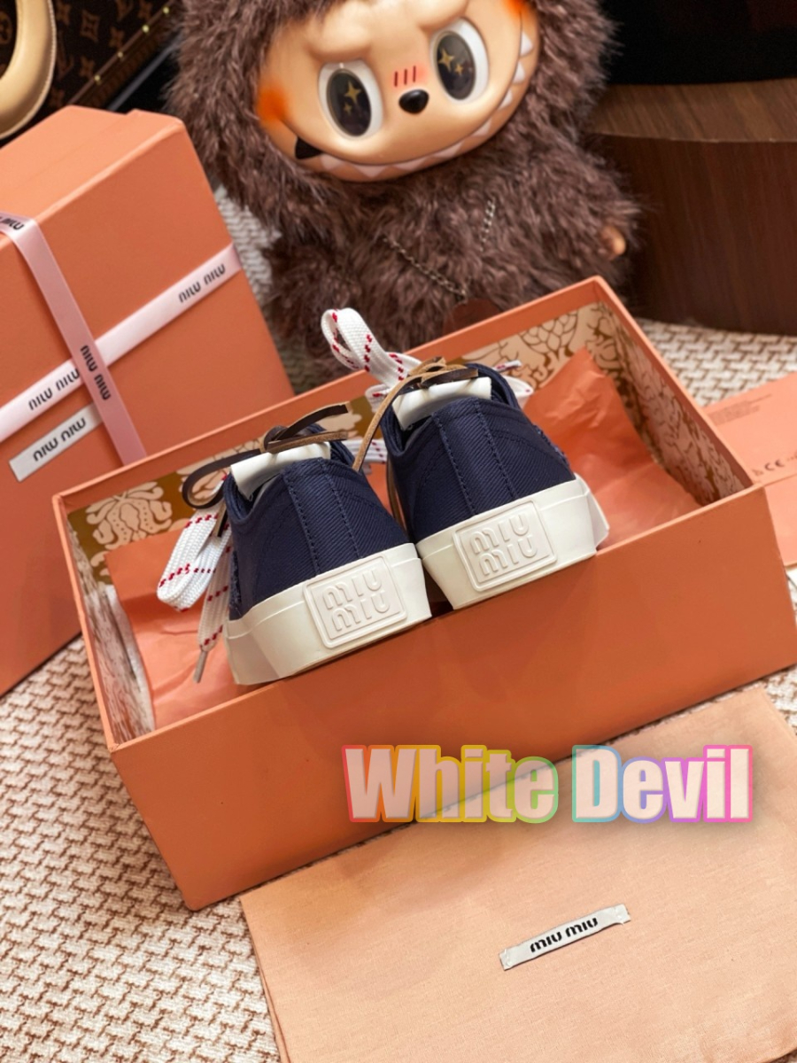 하얀악마 미우 스니커즈 (12).jpg
