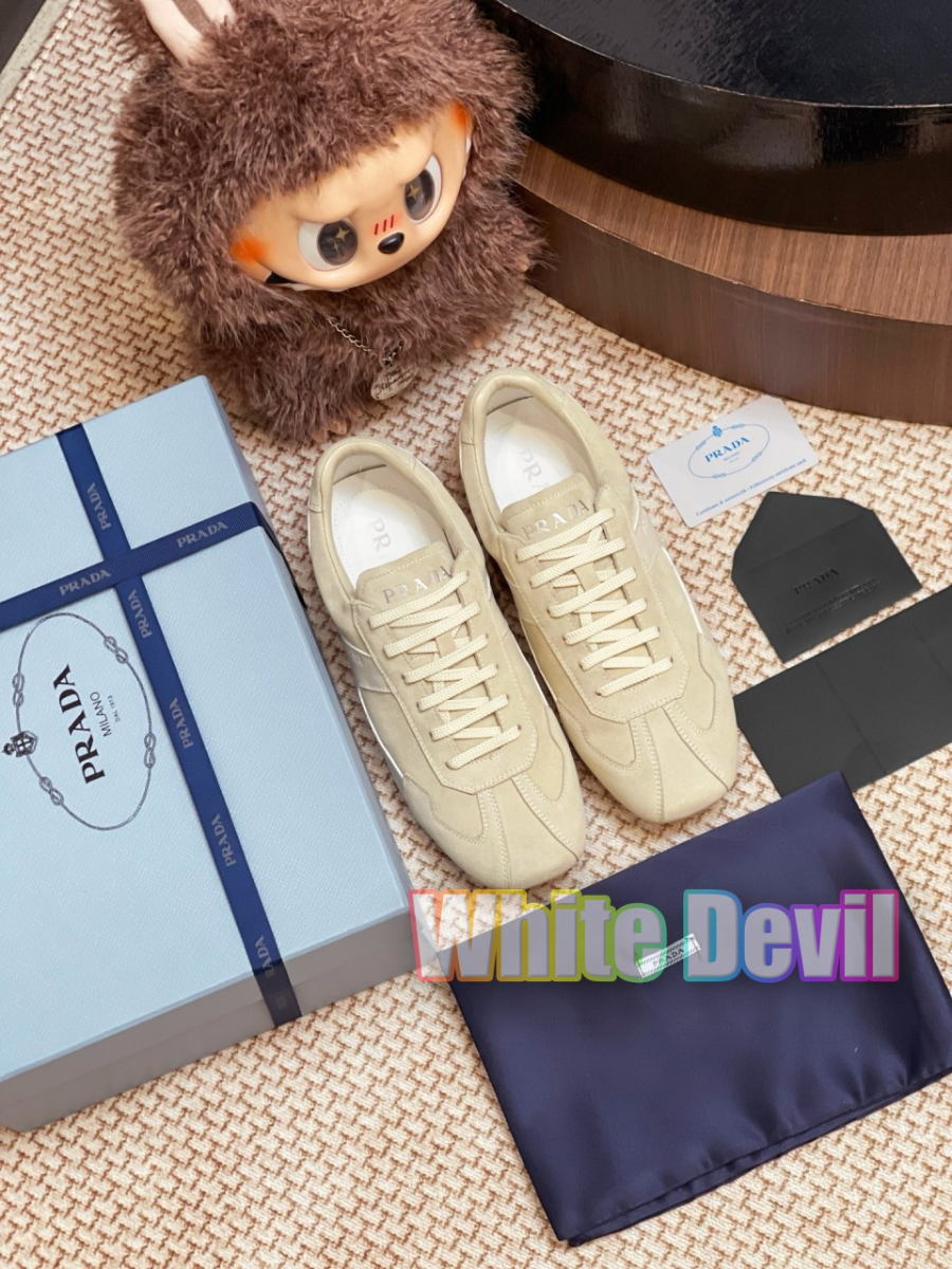 하얀악마 프라다 스니커즈 (8).jpg