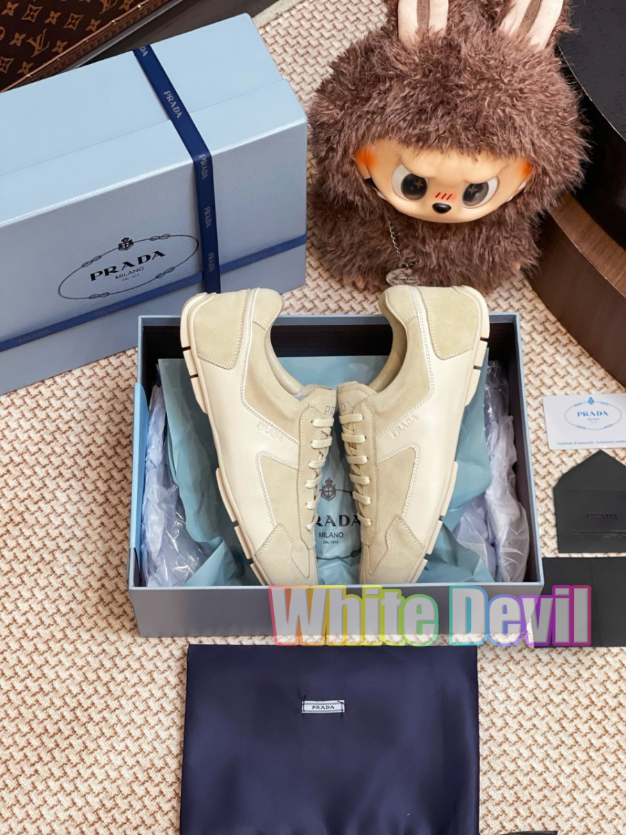 하얀악마 프라다 스니커즈 (11).jpg