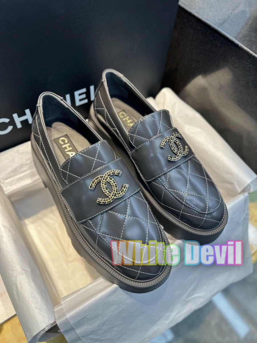 하얀악마 샤넬 로퍼 (3).jpg