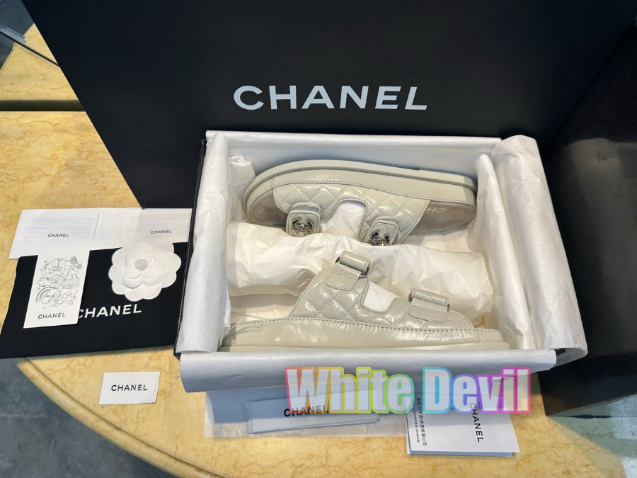 하얀악마 샤넬 슬리퍼 (9).jpg