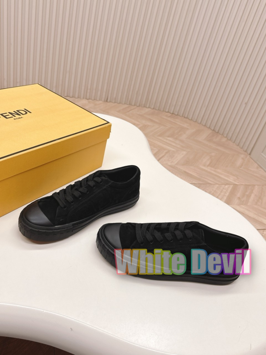 하얀악마 펜디 운동화 (2).jpg