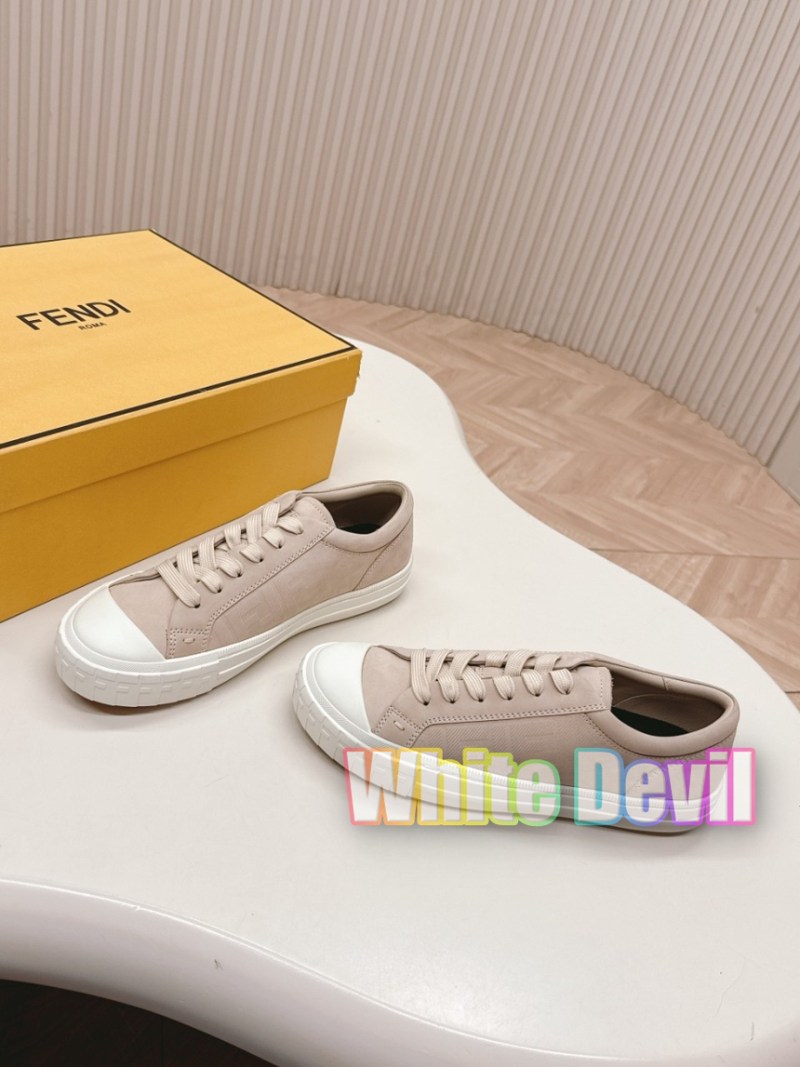 하얀악마 펜디 운동화 (5).jpg