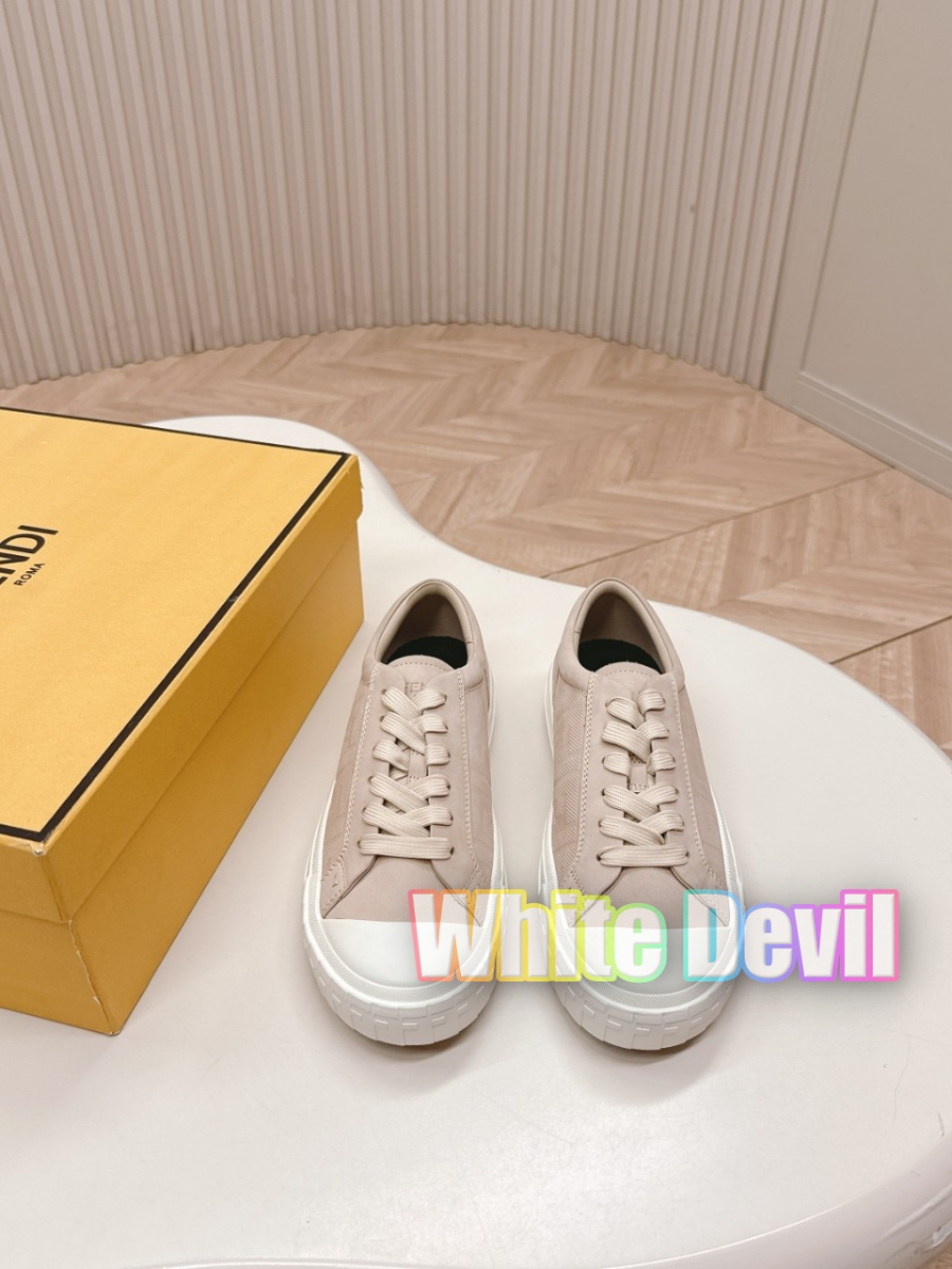 하얀악마 펜디 운동화 (6).jpg