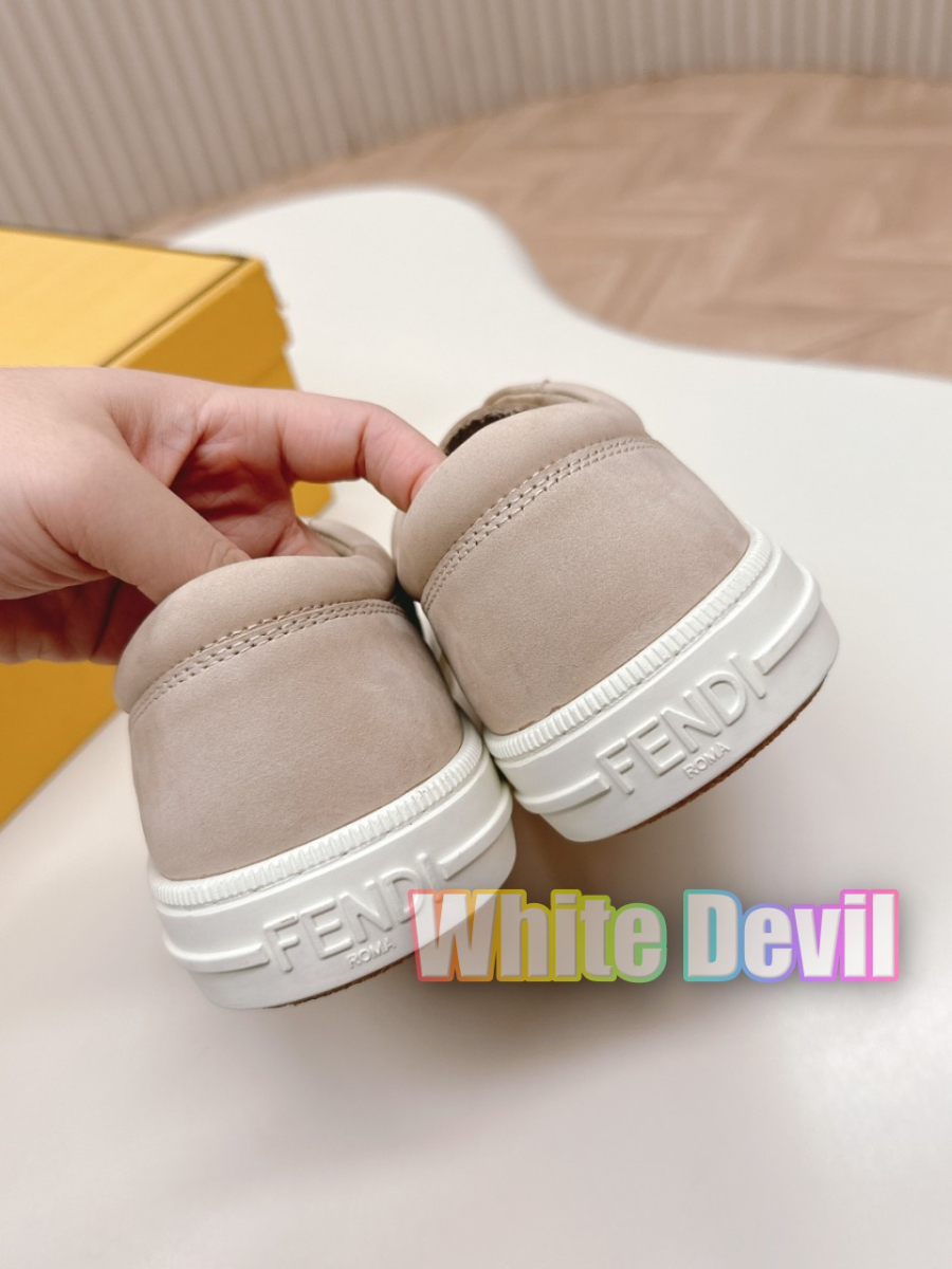 하얀악마 펜디 운동화 (10).jpg