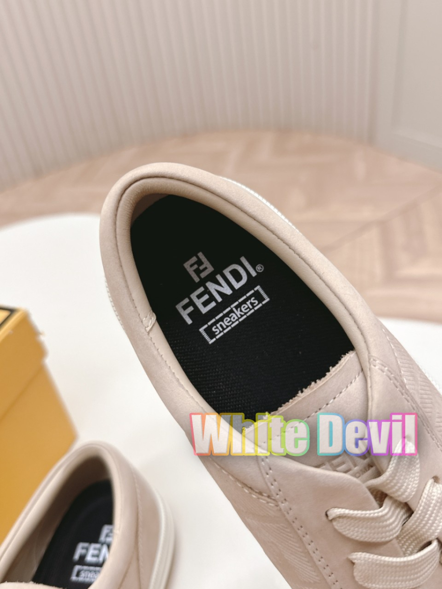 하얀악마 펜디 운동화 (11).jpg