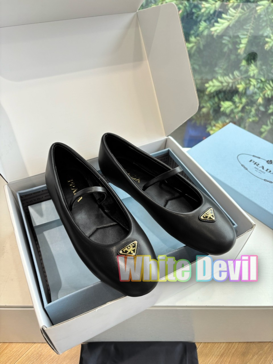 하얀악마 프라다 플랫 (7).jpg
