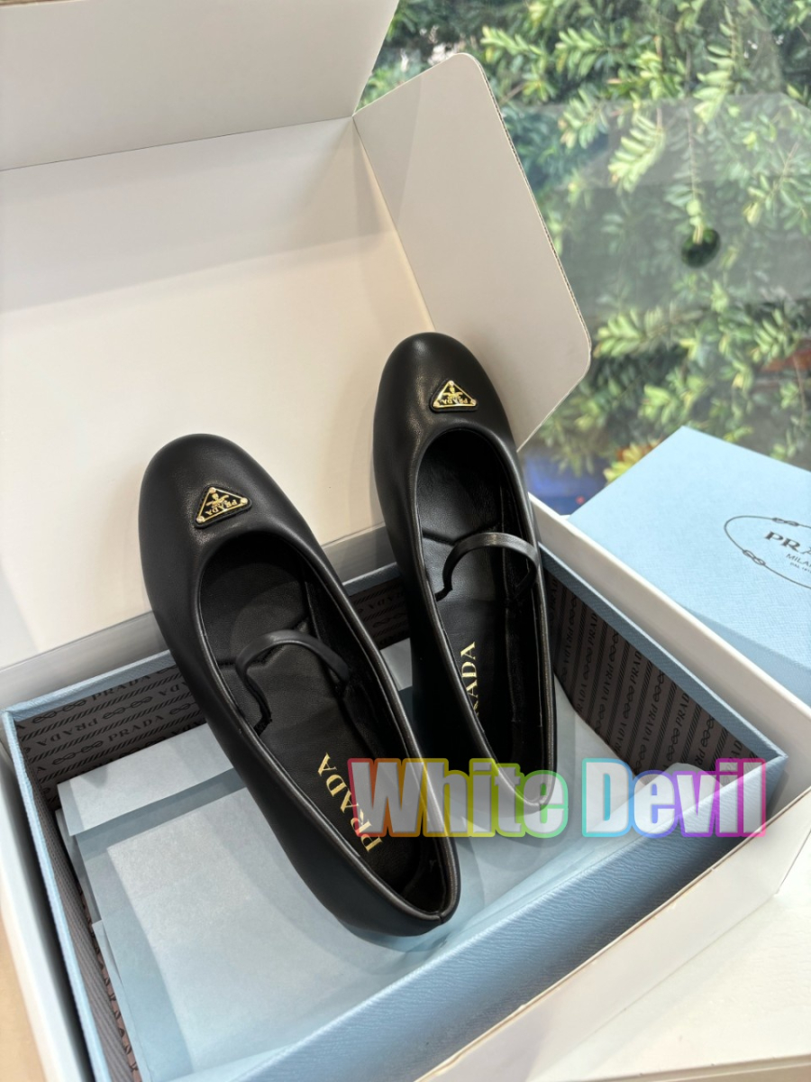 하얀악마 프라다 플랫 (8).jpg