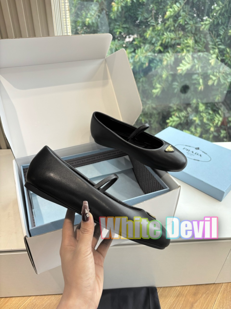 하얀악마 프라다 플랫 (9).jpg