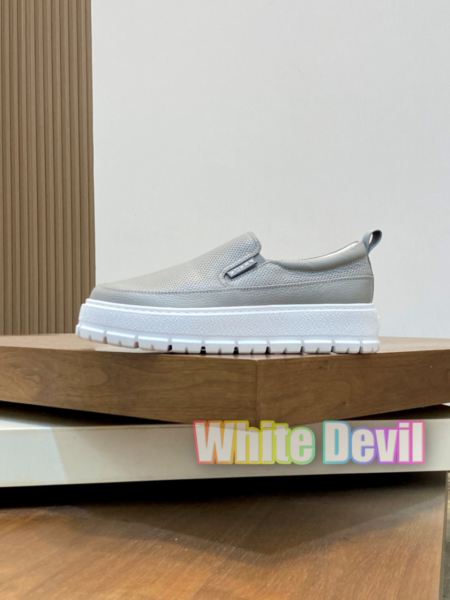 하얀악마 프라다 운동화 (10).jpg