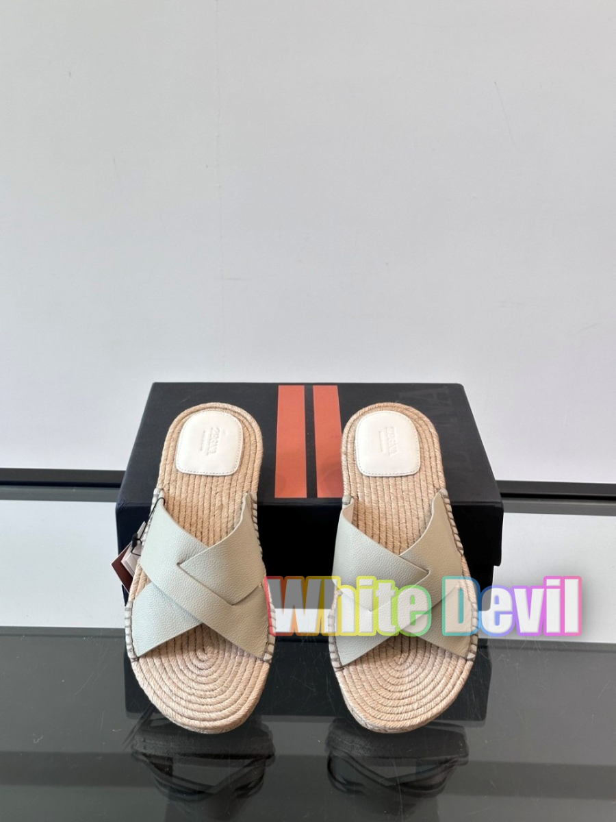 하얀악마 제냐 슬리퍼 (11).jpg