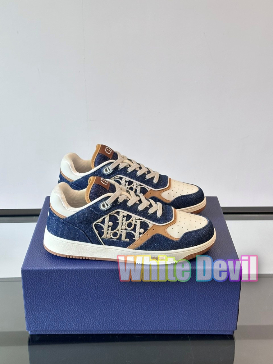 하얀악마 디올 스니커즈 (2).jpg