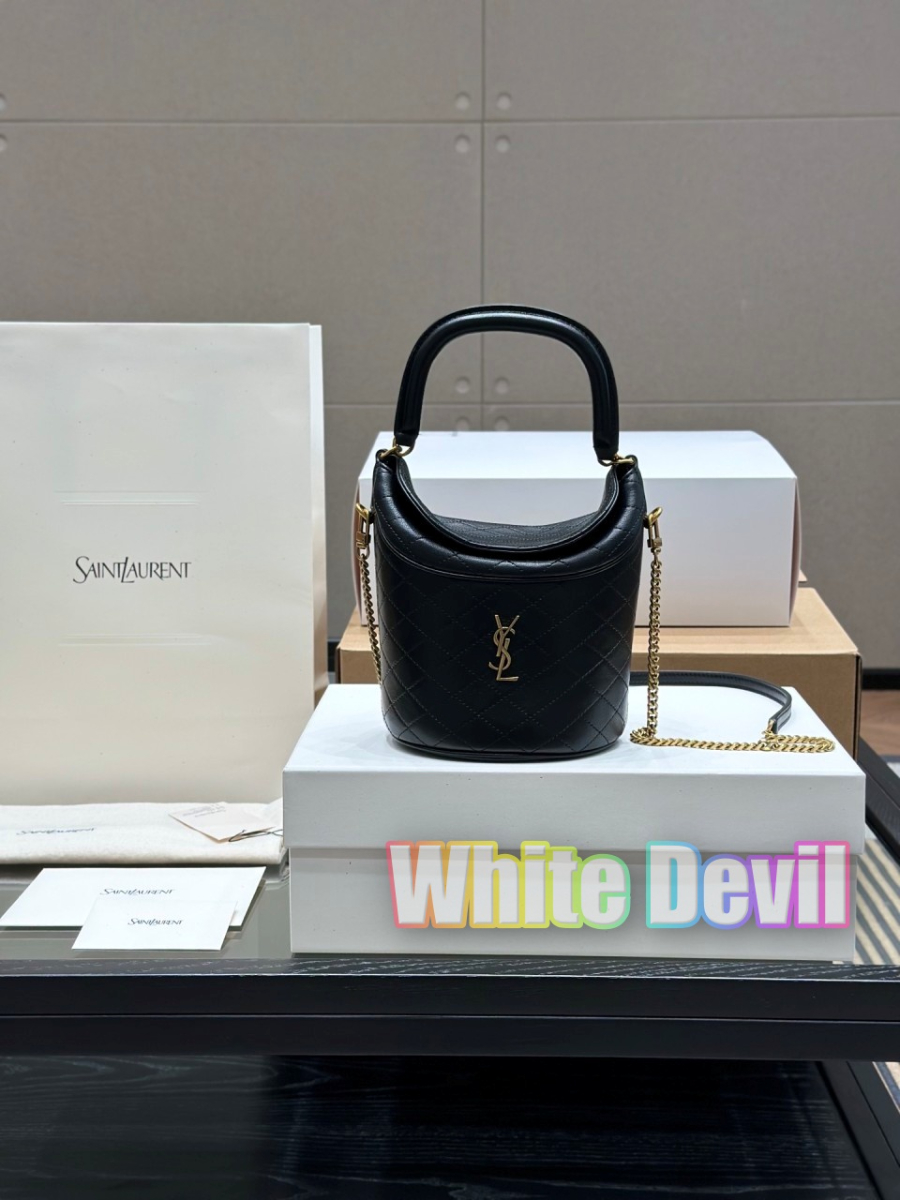 하얀악마 생로랑 버킷 (2).jpg