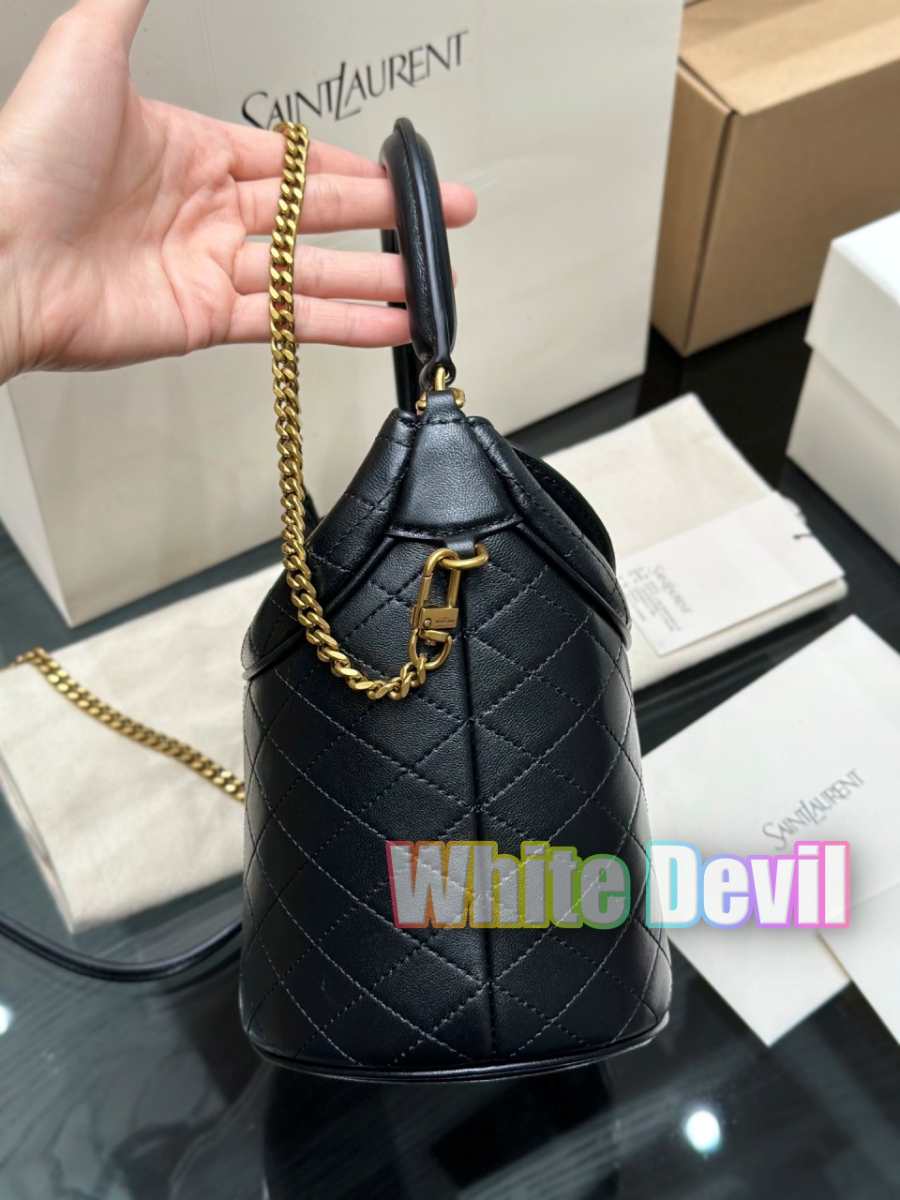 하얀악마 생로랑 버킷 (5).jpg