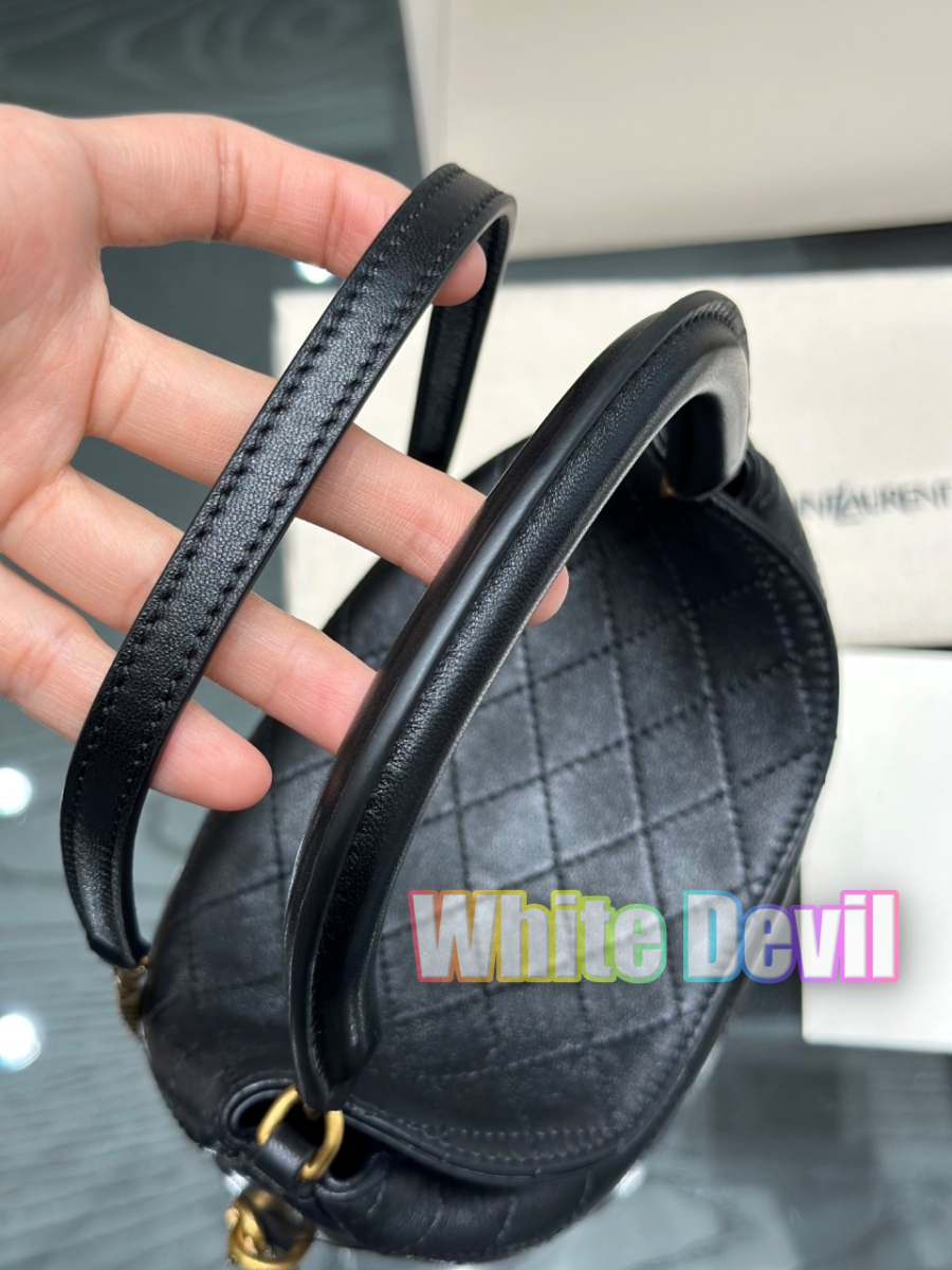 하얀악마 생로랑 버킷 (7).jpg