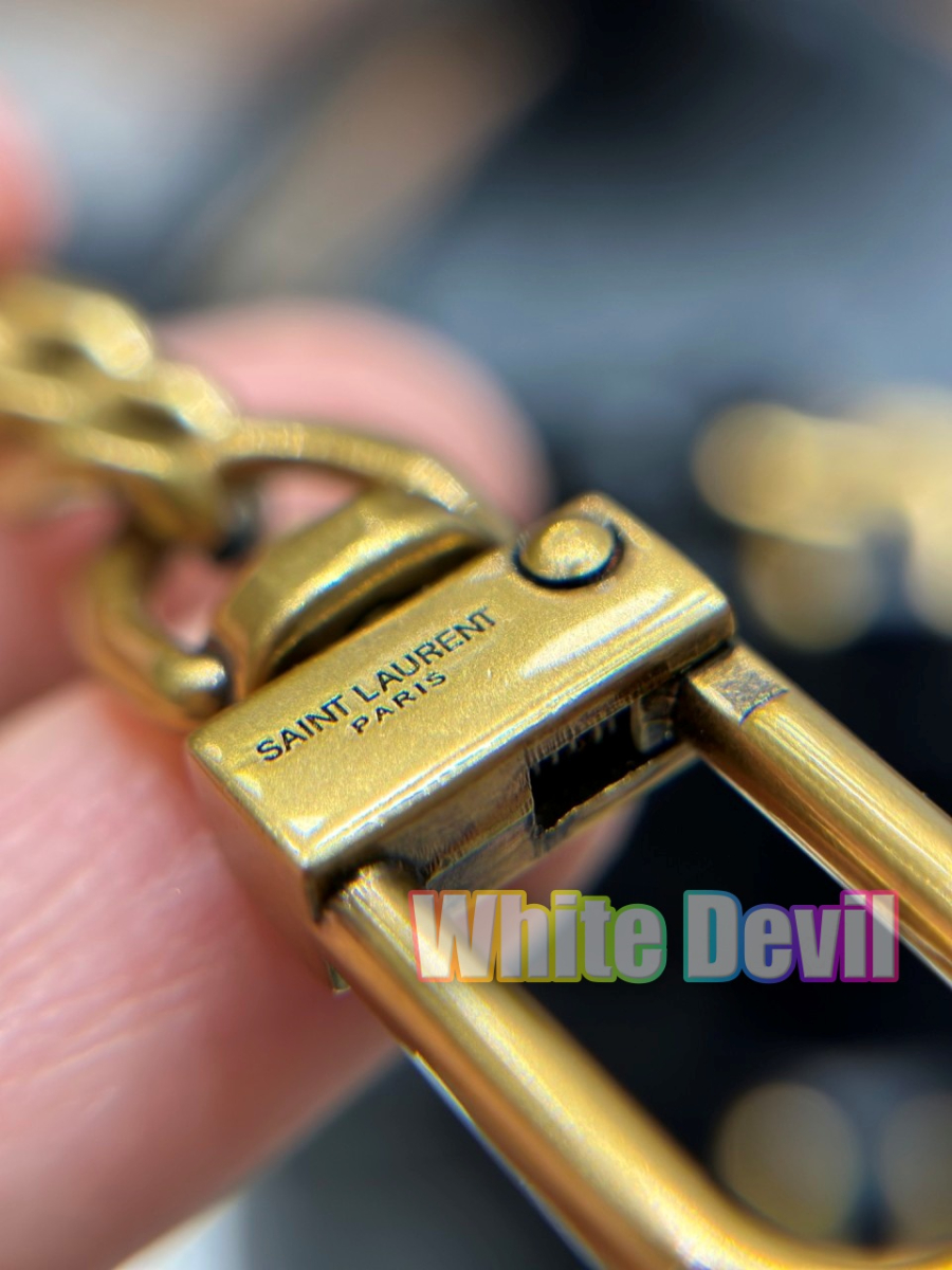 하얀악마 생로랑 버킷 (11).jpg