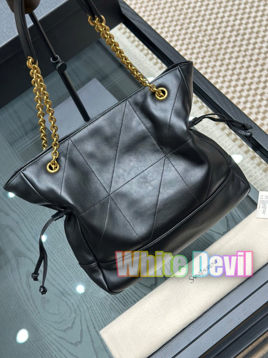 하얀악마 생로랑 제이미 (4).jpg