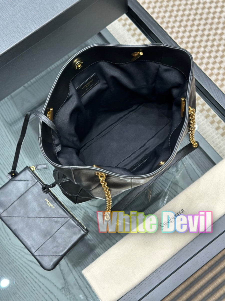 하얀악마 생로랑 제이미 (9).jpg