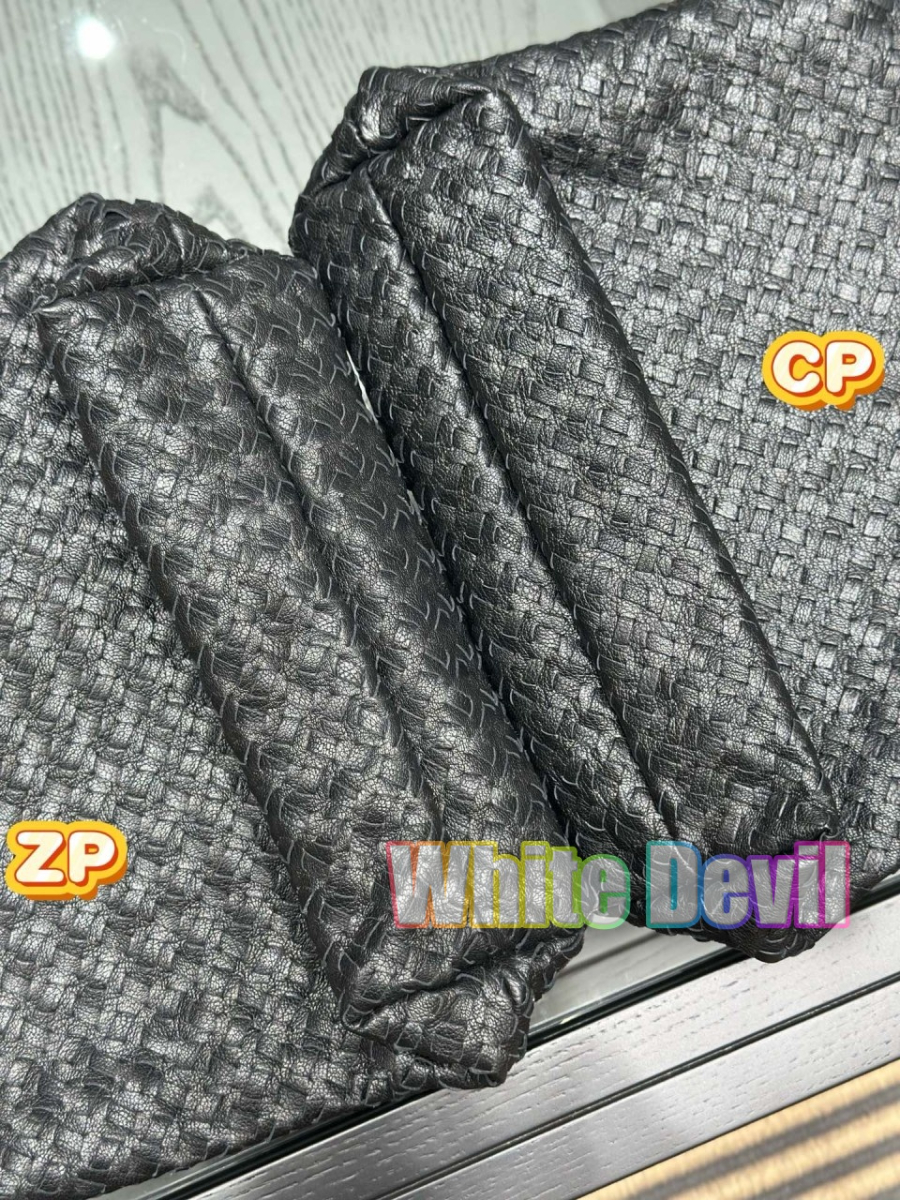 하얀악마 더로우 토트백 (8).jpg