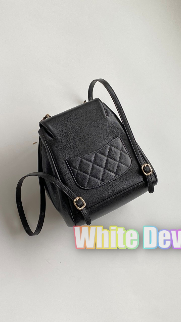 하얀악마 샤넬 백팩 (3).jpg