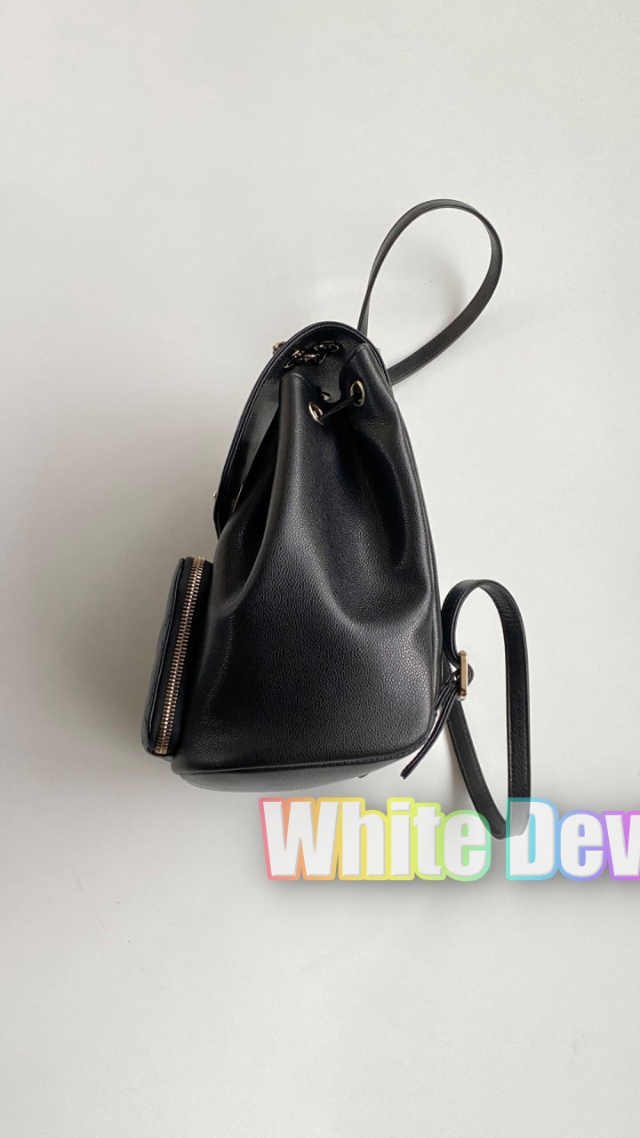 하얀악마 샤넬 백팩 (4).jpg