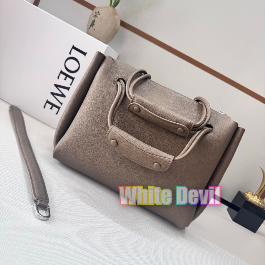 하얀악마 로에베 마드리드 (5).jpg