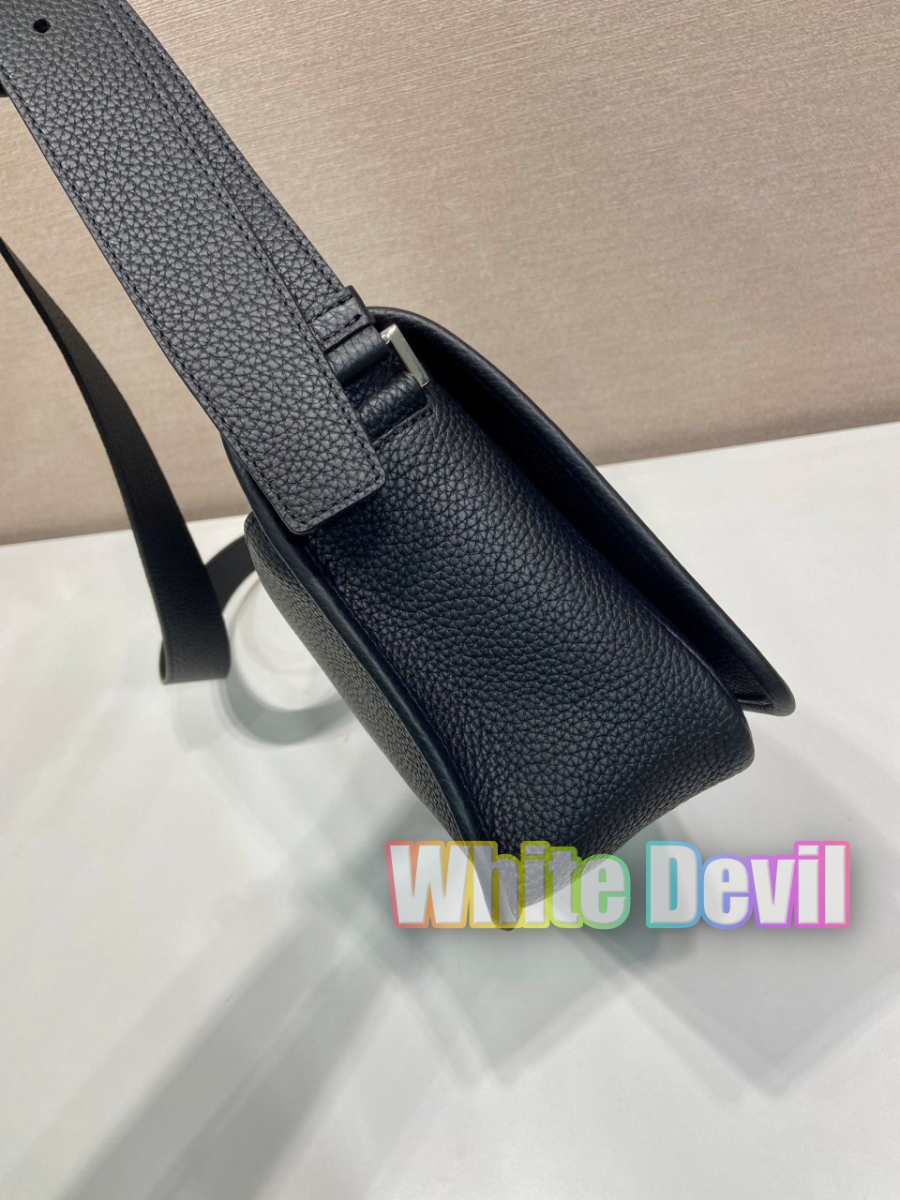 하얀악마 프라다 크로스백 (6).jpg