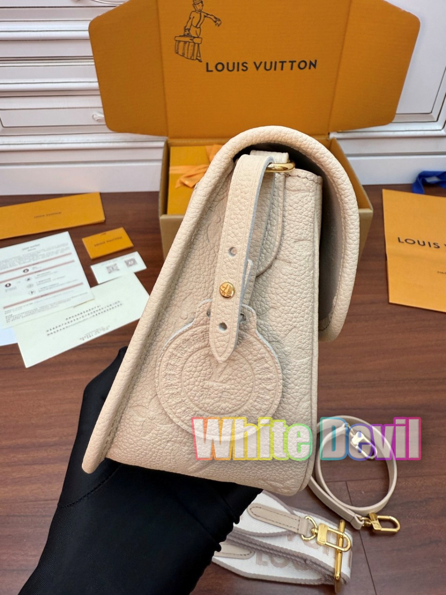 하얀악마 루이 다이앤 (9).jpg