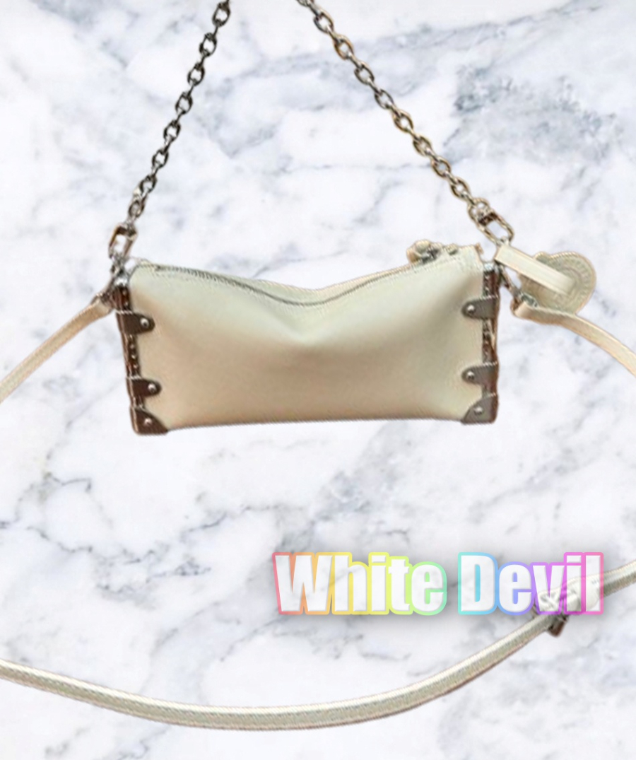 하얀악마 루이 트렁크 (15).jpg