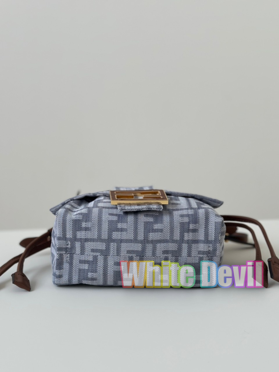 하얀악마 펜디 맘마바게트 (6).jpg