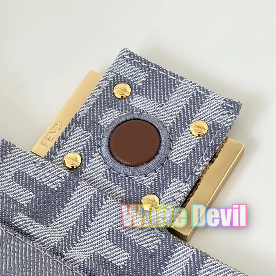 하얀악마 펜디 맘마바게트 (9).jpg