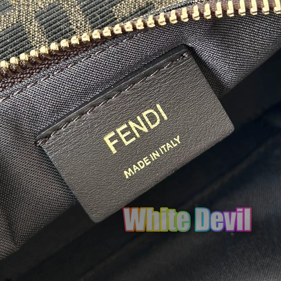 하얀악마 펜디 베니티 (9).jpg