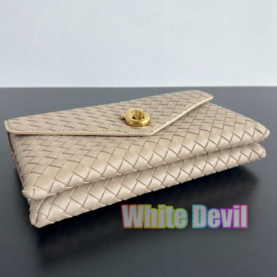 하얀악마 보테가 가방 (4).jpg