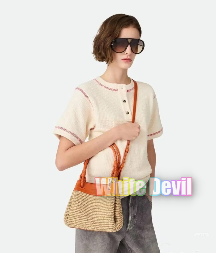 하얀악마 보테가 가방 (1).jpg