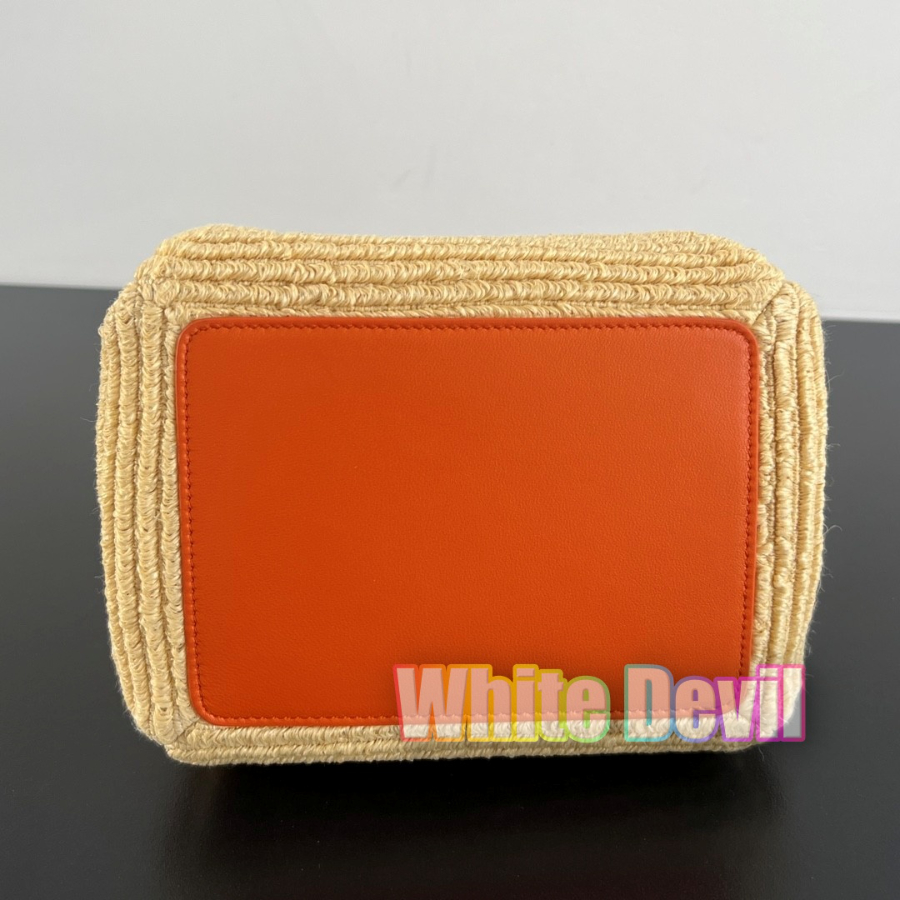 하얀악마 보테가 가방 (4).jpg