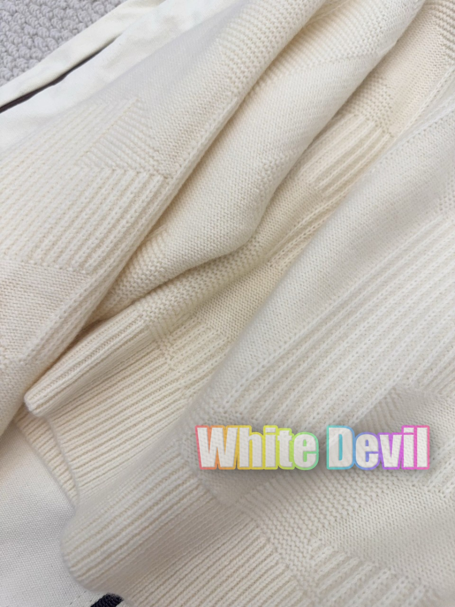 하얀악마 에르메스 니트 (16).jpg