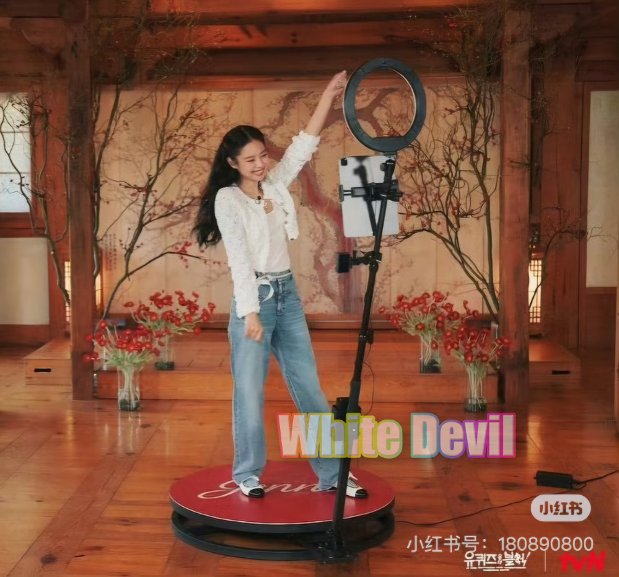 하얀악마 샤넬 청바지 (1).jpg