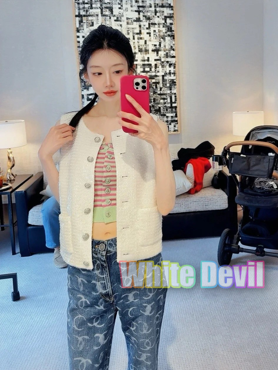 하얀악마 샤넬 조끼 (1).jpg