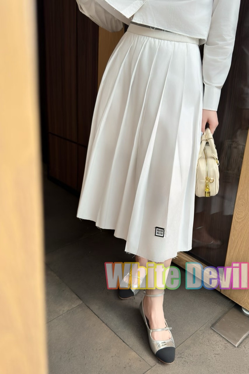 하얀악마 미우 치마 (2).jpg