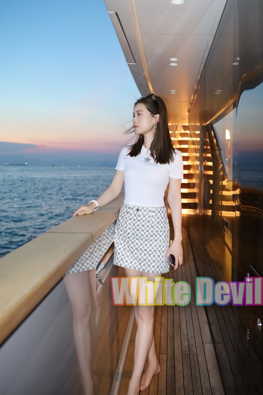 하얀악마 루이 치마 (1).jpg