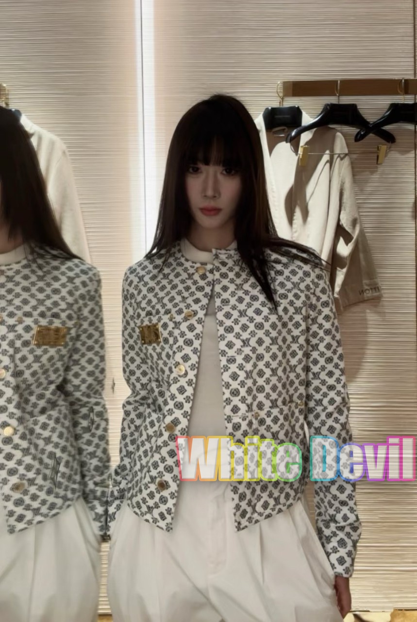 하얀악마 루이 청자켓 (2).jpg