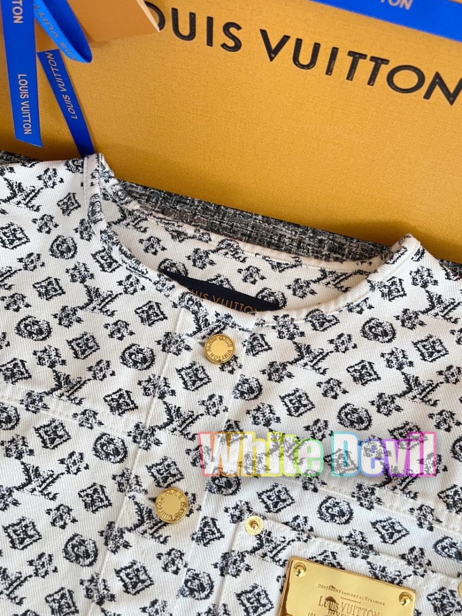 하얀악마 루이 청자켓 (14).jpg