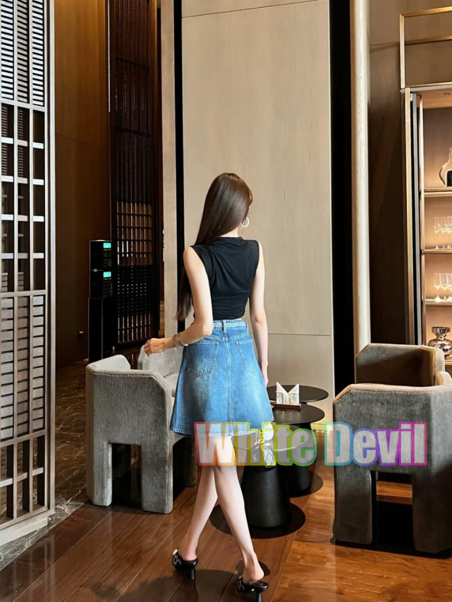 하얀악마 샤넬 청치마 (2).jpg