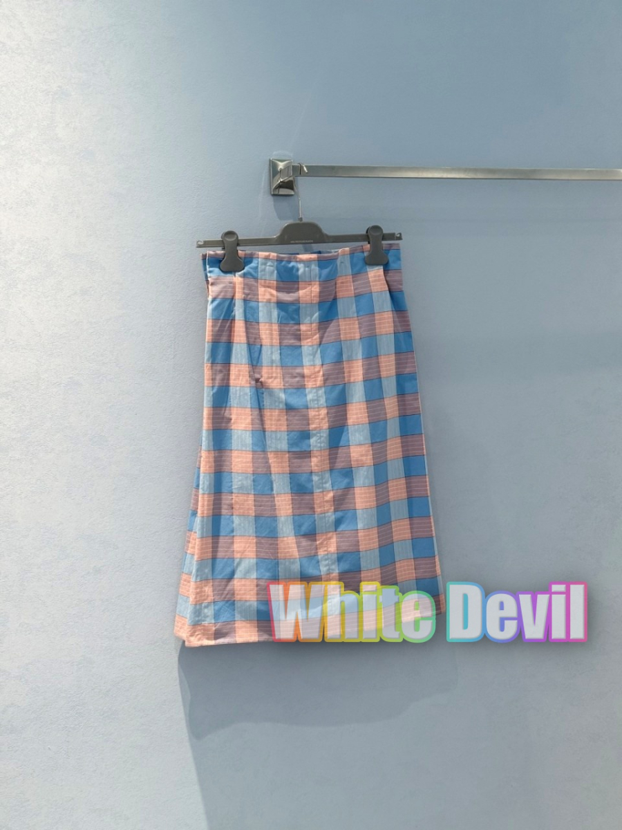 하얀악마 프라다 치마 (5).jpg