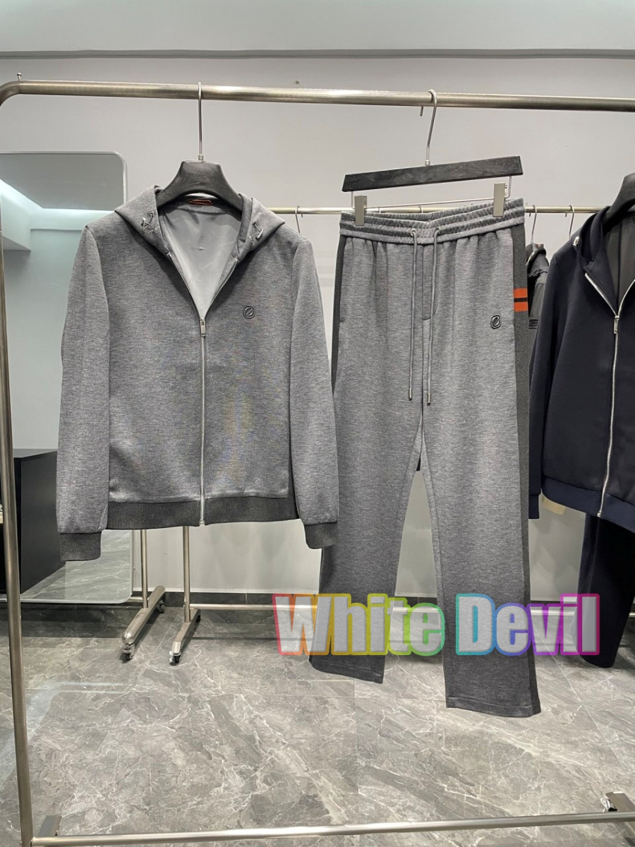 하얀악마 제냐 트레이닝복 (3).jpg